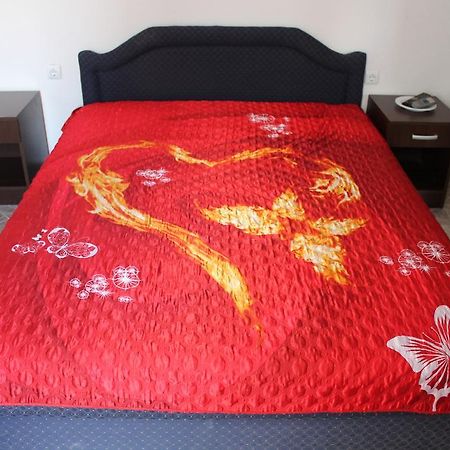 Rooms And Apartments Milana Bar Ngoại thất bức ảnh