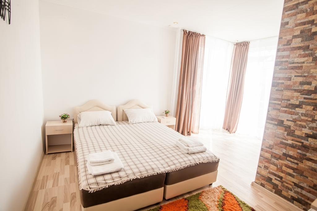 Rooms And Apartments Milana Bar Phòng bức ảnh