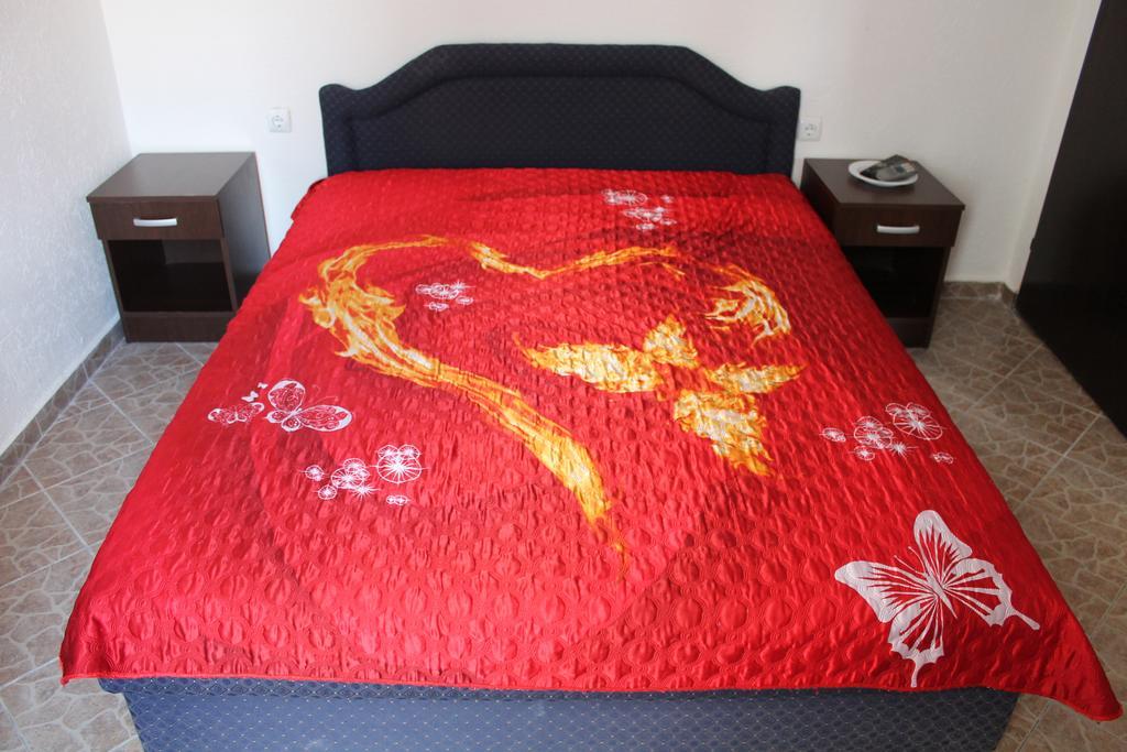 Rooms And Apartments Milana Bar Ngoại thất bức ảnh